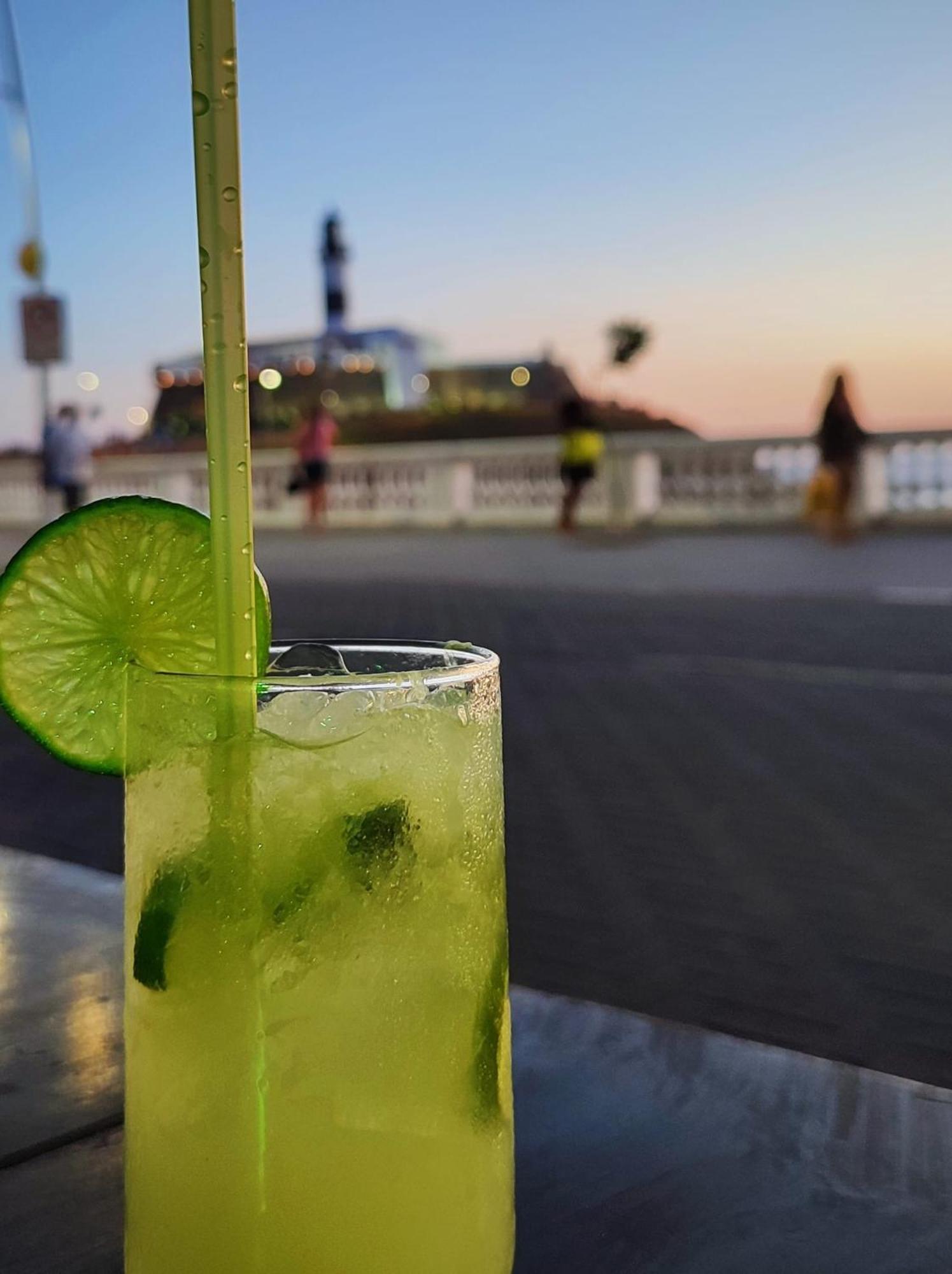 Salvador Surf Hostel Екстер'єр фото